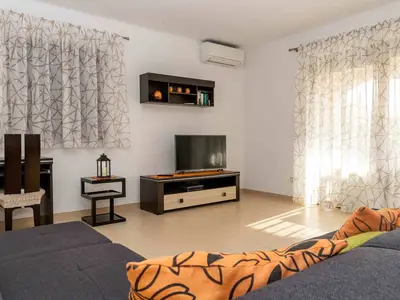Ferienhaus für 6 Personen (95 m²) in Gedici 8/10