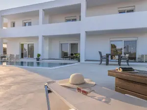 Ferienhaus für 8 Personen (188 m²) in Gennadi