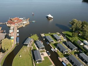 19361308-Ferienhaus-4-Giethoorn-300x225-1