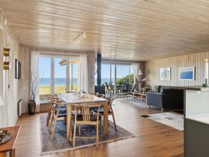 23672625-Ferienhaus-8-Gilleleje-300x225-1