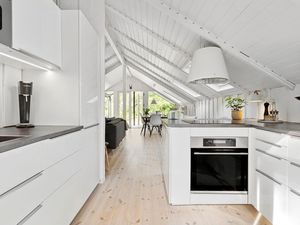 23752671-Ferienhaus-6-Gilleleje-300x225-5