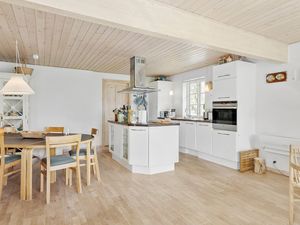 24003773-Ferienhaus-6-Gilleleje-300x225-5