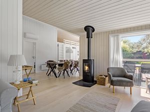 24003689-Ferienhaus-6-Gilleleje-300x225-3