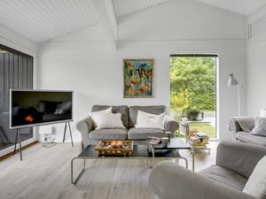 23747162-Ferienhaus-5-Gilleleje-300x225-3