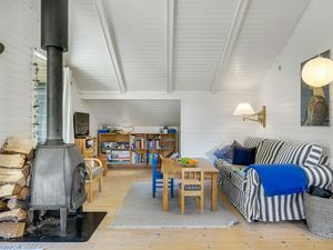 23757002-Ferienhaus-4-Gilleleje-300x225-3