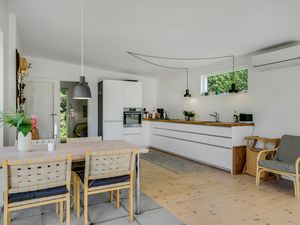 23757002-Ferienhaus-4-Gilleleje-300x225-4