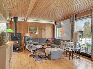 23762170-Ferienhaus-4-Gilleleje-300x225-3