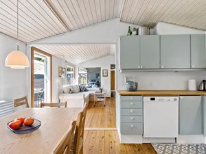 24037638-Ferienhaus-10-Gilleleje-300x225-5