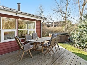 24003615-Ferienhaus-8-Gilleleje-300x225-1