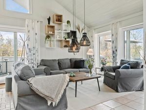 24003678-Ferienhaus-7-Gilleleje-300x225-2