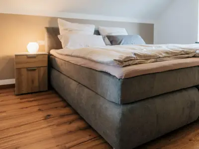 Schlafzimmer 2.3