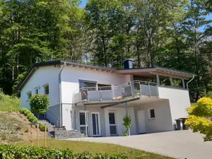 Ferienhaus für 6 Personen (100 m²) in Girkenroth