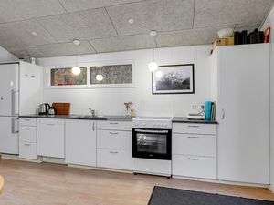 23744439-Ferienhaus-6-Gistrup-300x225-3