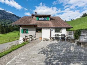 18480214-Ferienhaus-9-Giswil-300x225-1