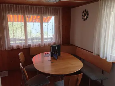 gemütliche Eckbank 