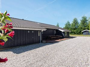 21604491-Ferienhaus-11-Glesborg-300x225-2