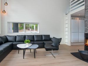 22947107-Ferienhaus-20-Glesborg-300x225-1