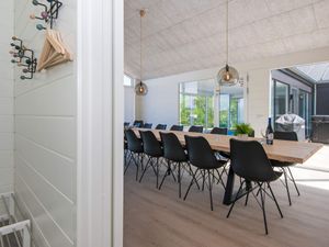 22947107-Ferienhaus-20-Glesborg-300x225-3