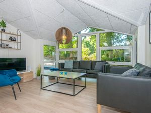 19311585-Ferienhaus-12-Glesborg-300x225-1