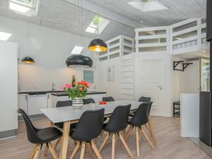 19311585-Ferienhaus-12-Glesborg-300x225-3