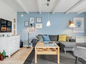 23708997-Ferienhaus-6-Glesborg-300x225-3