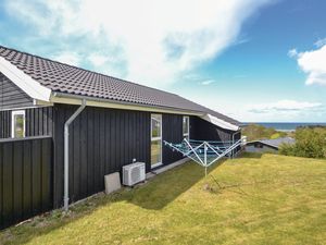 23741331-Ferienhaus-8-Glesborg-300x225-5