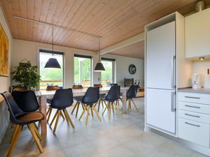 23743079-Ferienhaus-10-Glesborg-300x225-4