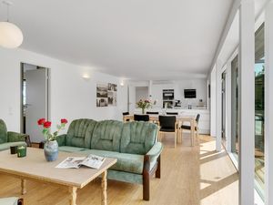 23755875-Ferienhaus-6-Glesborg-300x225-3