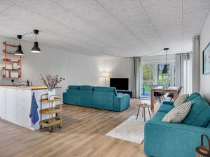 23757968-Ferienhaus-6-Glesborg-300x225-4