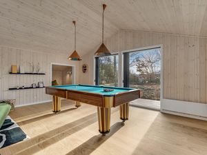 23759543-Ferienhaus-12-Glesborg-300x225-4