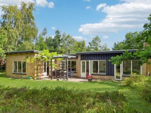 23767451-Ferienhaus-7-Glesborg-300x225-0