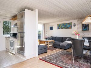 22290501-Ferienhaus-6-Glesborg-300x225-5