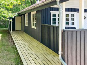 23580616-Ferienhaus-6-Glesborg-300x225-3