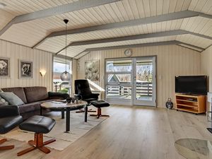 23761761-Ferienhaus-6-Glesborg-300x225-2