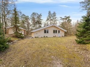 23865588-Ferienhaus-6-Glesborg-300x225-4