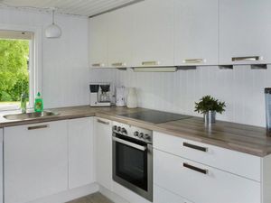 23866151-Ferienhaus-7-Glesborg-300x225-1