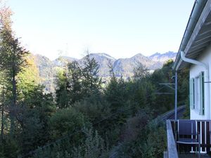 18598659-Ferienhaus-4-Glion-300x225-2