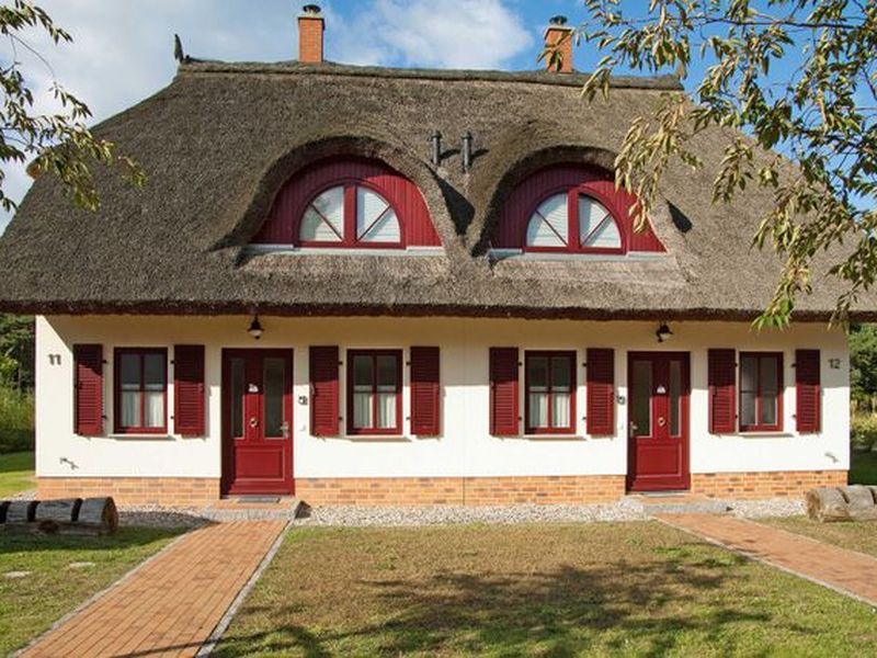 18706415-Ferienhaus-4-Glowe-800x600-1