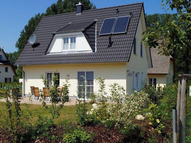 22428019-Ferienhaus-6-Glowe-800x600-0