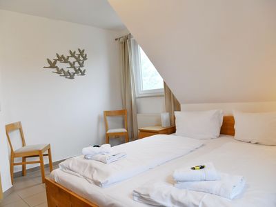 Schlafzimmer 2