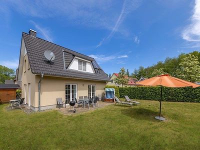 Ferienhaus für 9 Personen (89 m²) in Glowe 1/10