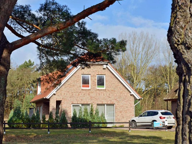 23998854-Ferienhaus-6-Glowe-800x600-0