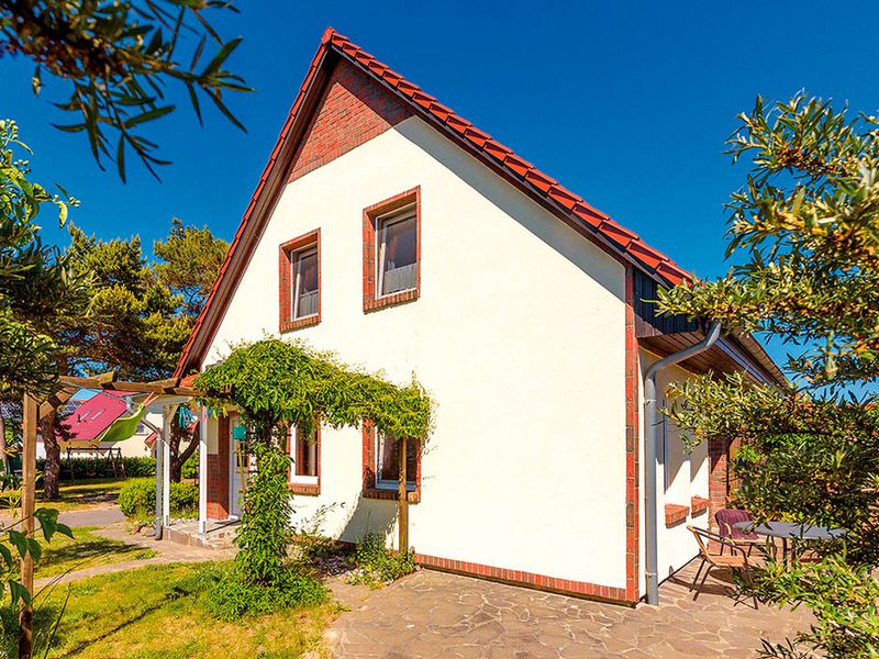 23961541-Ferienhaus-4-Glowe-800x600-1