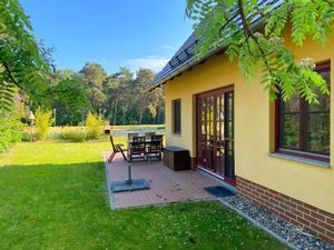 23975747-Ferienhaus-6-Glowe-300x225-4