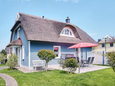 Ferienhaus für 6 Personen (100 m²) in Glowe 1/10