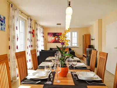 DiningRoom