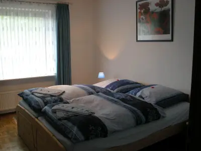 Schlafzimmer 2