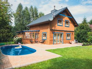 23574835-Ferienhaus-8-Gniewino-300x225-1