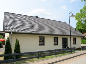 Ferienhaus für 8 Personen (150 m²) in Godern