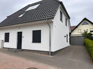 23362406-Ferienhaus-8-Göhren Lebbin-300x225-1